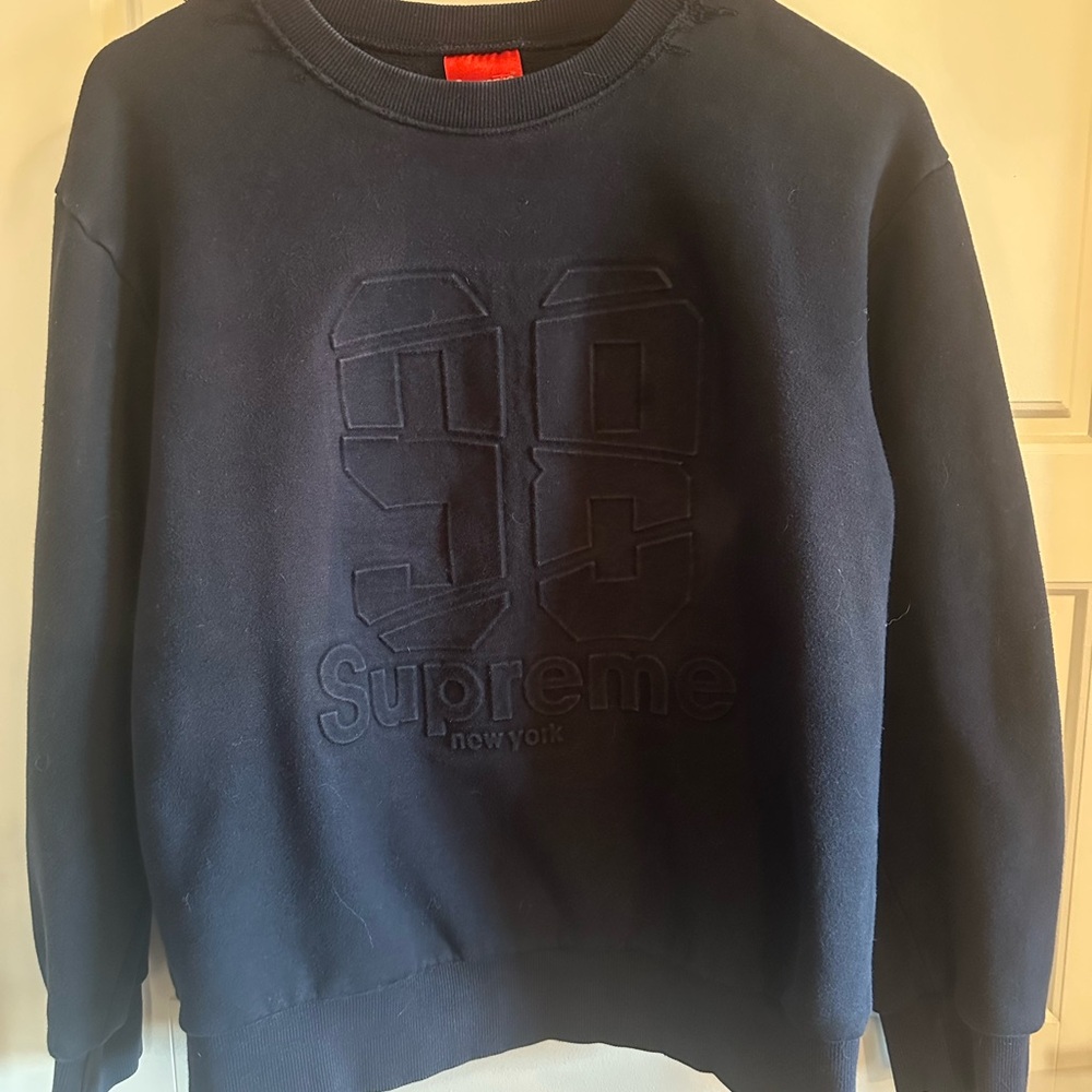 Supreme Embossed “93” Crewneck Sweatshirt XL